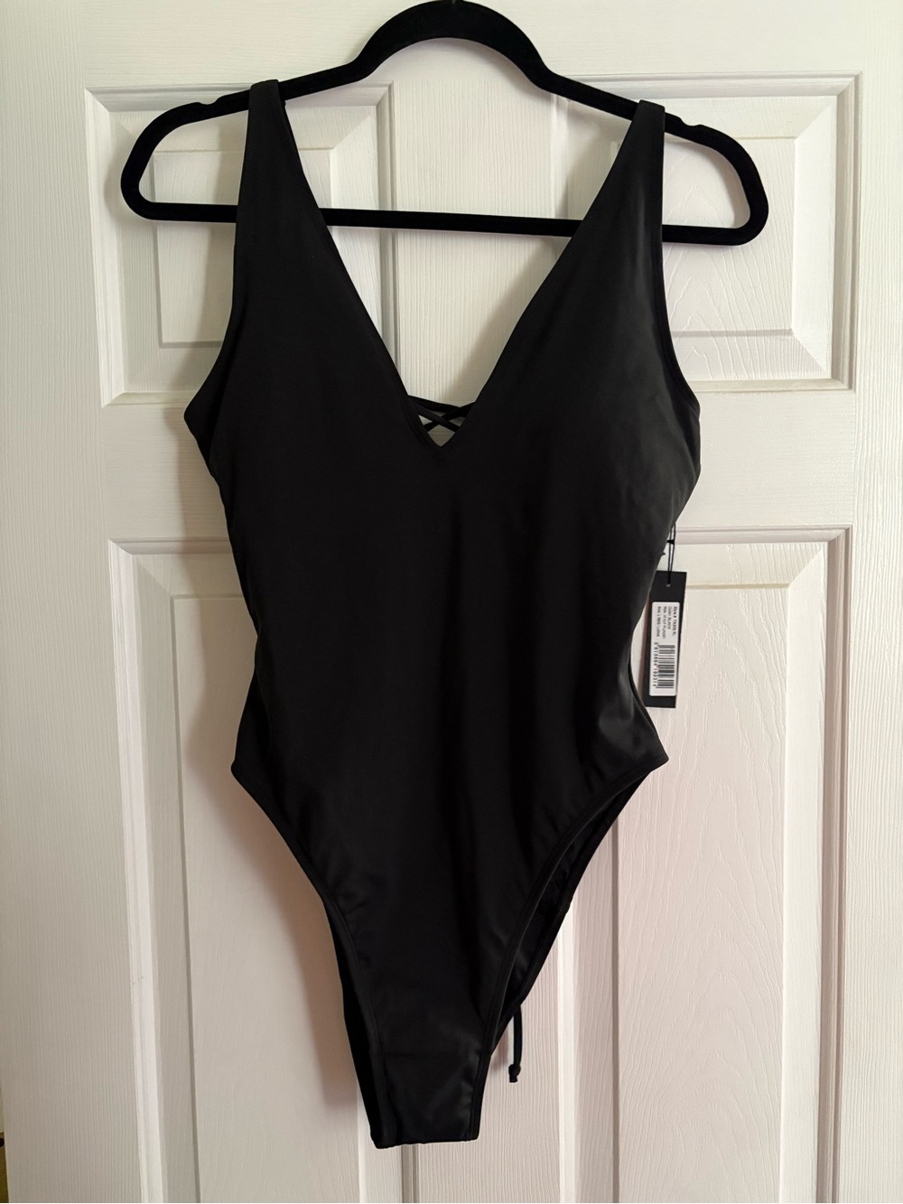 TA3 Swim Hi Cut Plungey L